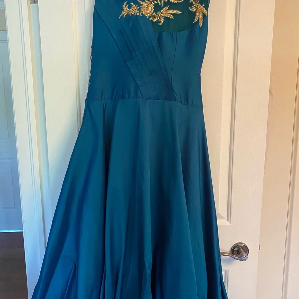 HOST PICK Teal and gold gown - Picture 5 of 9